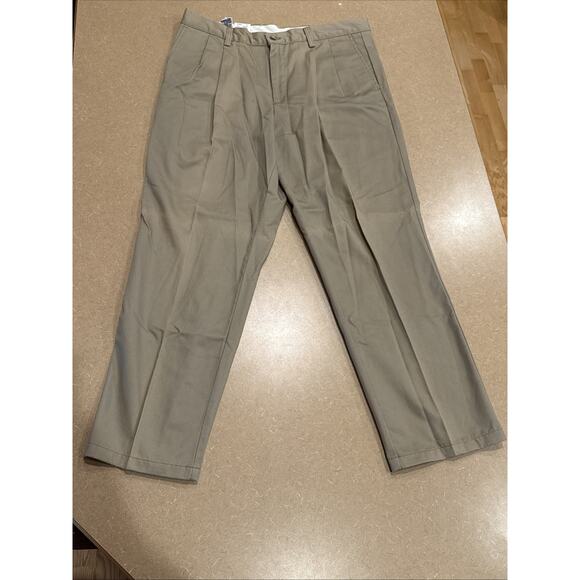 Vintage Y2K NOS Levis Dress Pants Relaxed Fit Pleated Khaki Tan Mens 36x30 2007 - Picture 1 of 7